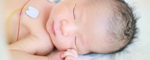 寝てる赤ちゃん